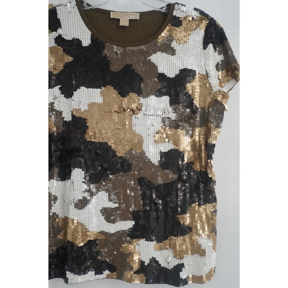 MICHAEL Michael Kors Camou Sequin Tee Gold BLK White Sparkle Glitzy Chic Top SzM